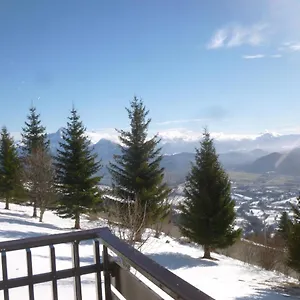 Studio Entier Au Calme Avec Vue Panoramique Exceptionelle à 1500m Comboursiere